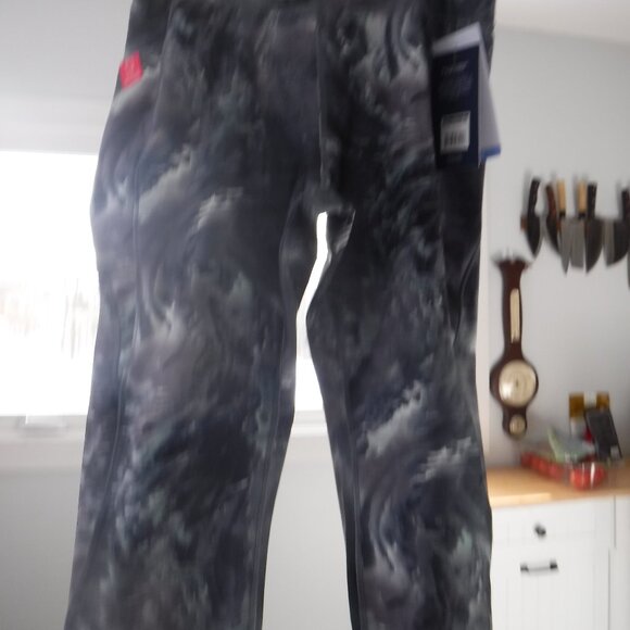 BNWT - Marika Circuit Ankle Legging 25 inch Stormy Sky Granite plus size U.S. 2X - Picture 8 of 13